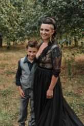 Homemade Farm Wedding with Black Wedding Dress (5)