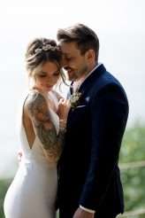 intimate elopement with a wutang jacket (12)