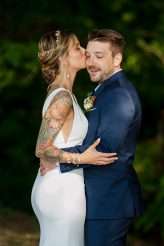 intimate elopement with a wutang jacket (16)