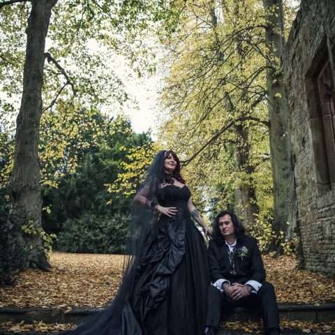 Gothic Castle Ruins Wedding (34)