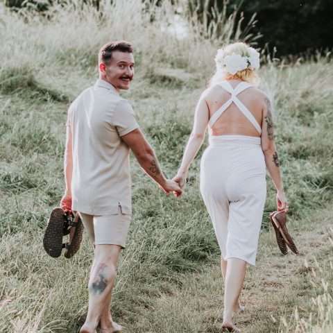 Laid Back Vegan Picnic Wedding on a Tuesday Afternoon (23)