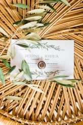 Southern Lodge Wedding with Modern Bohemian Styling & The Guests All in White (17)