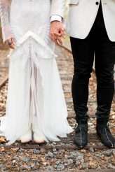 Southern Lodge Wedding with Modern Bohemian Styling & The Guests All in White (48)