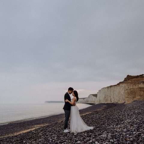 Super Cute Clifftop Engagement Shoot in Brighton (37)