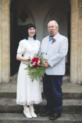 Twin Peaks Meets a Classic Vintage Wedding in Dublin (4)