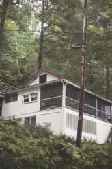 A Pot Luck Woodland Wedding with the Groom in Dungarees! (11)