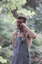A Pot Luck Woodland Wedding with the Groom in Dungarees! (15)