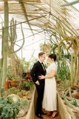 Colourful & Creative Poolside Wedding in Palm Springs (36)