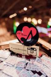 Vintage Rockabilly Meets Back to the Future Inspired Wedding at Philadelphia’s Magic Gardens (45)