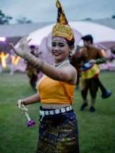 Burning man inspired wedding in thailand (20)