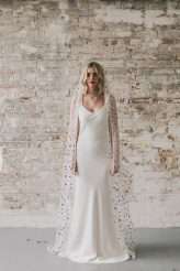 ROCK N ROLL BRIDE X CROWN AND GLORY 2019_DISCO DREAMS CHAPEL (1)