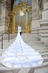 A Royal Fairy Tale Wedding in Paris… with a Groom in a Cape! (24)