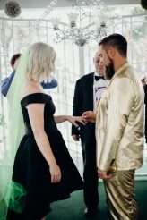 Intimate Las Vegas Wedding with a Black Dress & Neon Green Veil! (9)