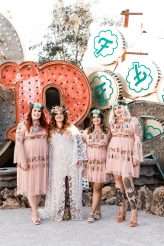 Laid Back Las Vegas Wedding with a Neon Graveyard Ceremony & Pizza Reception (11)