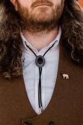 Laid Back Las Vegas Wedding with a Neon Graveyard Ceremony & Pizza Reception (14)