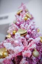 A Party Hard, Rock n Roll Tel Aviv Celebration with a Red & Black Dress Code (2)