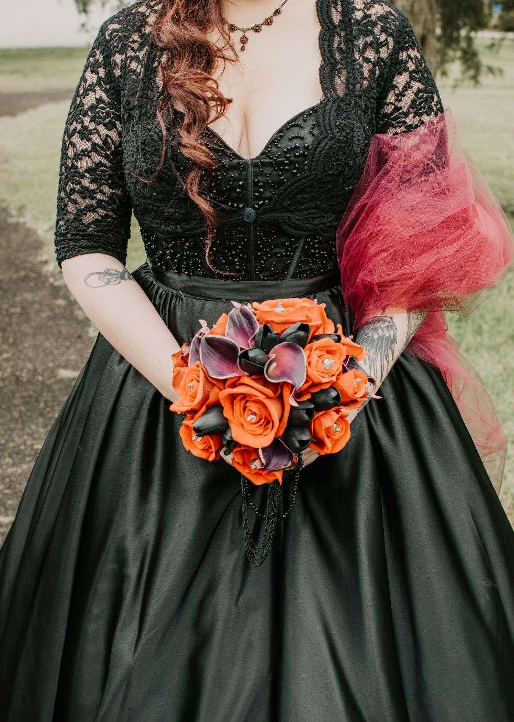 Gorgeous Halloween Wedding Costumes for Guests