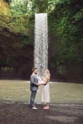 A Barefoot Bali Waterfall Elopement (22)