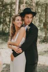 A Nature-Inspired Farmhouse Wedding in Spain with Pampas Grass & Vintage Sofas (26)