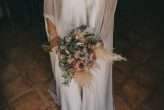 A Nature-Inspired Farmhouse Wedding in Spain with Pampas Grass & Vintage Sofas (4)