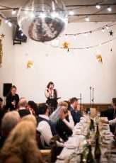 Glitzy London Celestial Vintage Hollywood Wedding 43