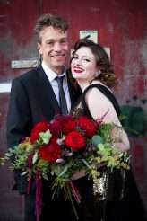 Glitzy London Celestial Vintage Hollywood Wedding 51