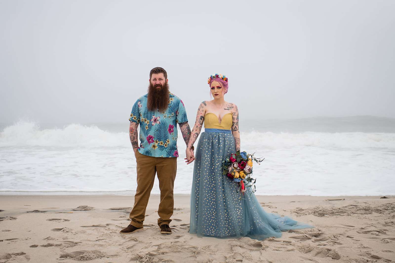 Colourful Casual New Jersey Beach Wedding With Hawaiian