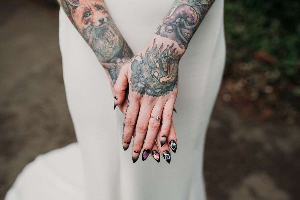 Til Death Do Us Part: Skull Themed Tattoo Artists' Wedding · Rock n Roll  Bride