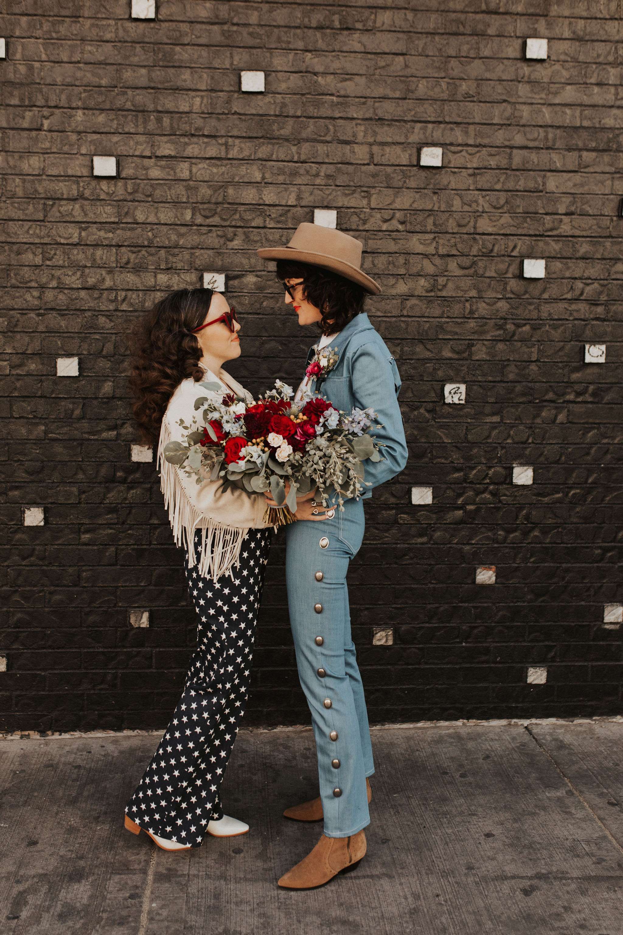 Seventies Western Elopement On The Outskirts Of Las Vegas