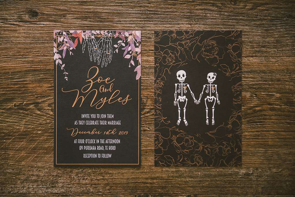 Crescent x Skeleton! Florist! Reader