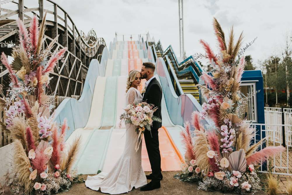 Retro meets Boho Dreamland Wedding Inspo · Rock n Roll Bride