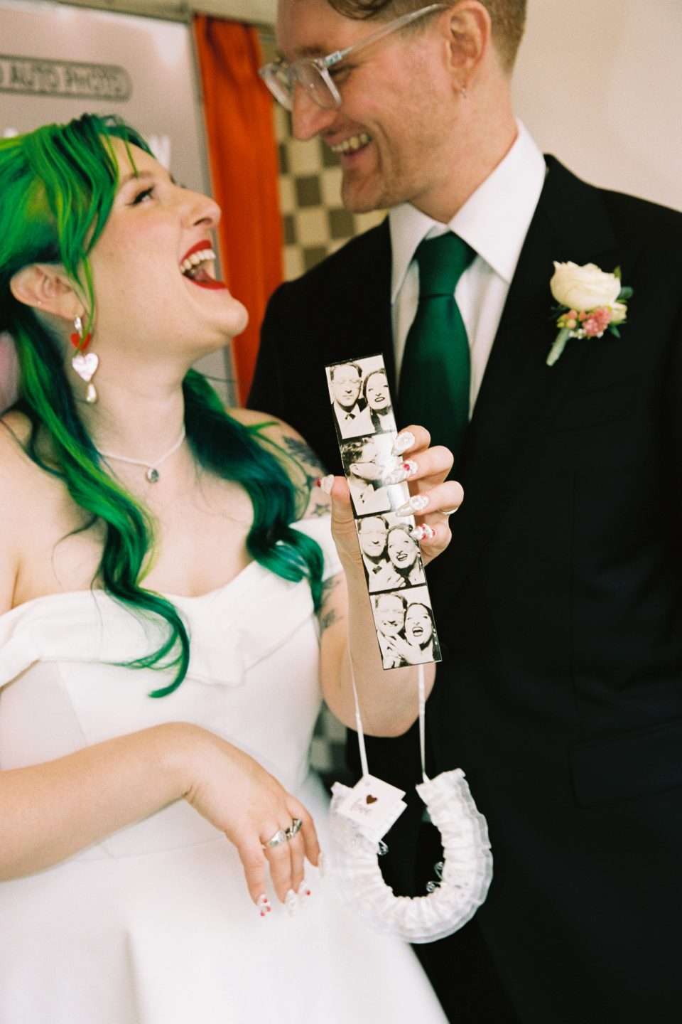 These Analogue Throwbacks Are Making Appearances in 2026 Weddings