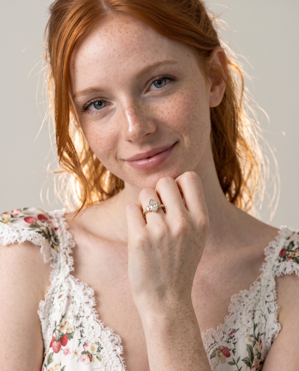 How to Choose an Unusual Lab-Grown Diamond Engagement Ring
