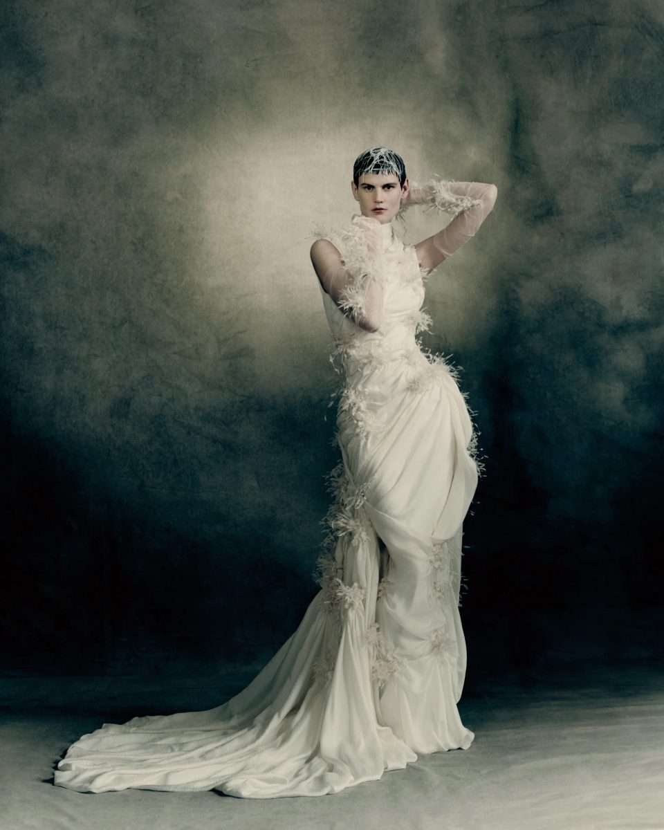 What to Expect When You Commission a Bespoke Wedding Dress